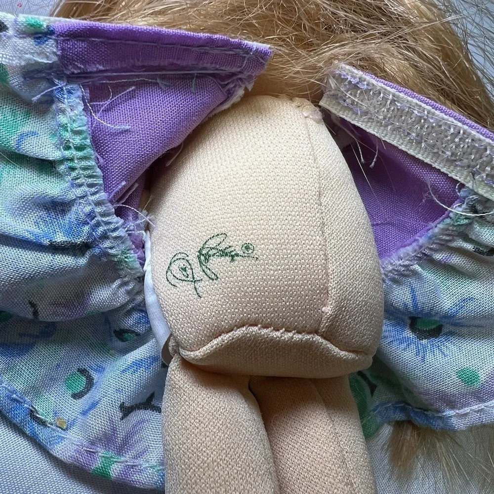 Mini Cabbage‎ Patch Baby Doll Vintage Blonde Girl Purple Blue Dress 1995